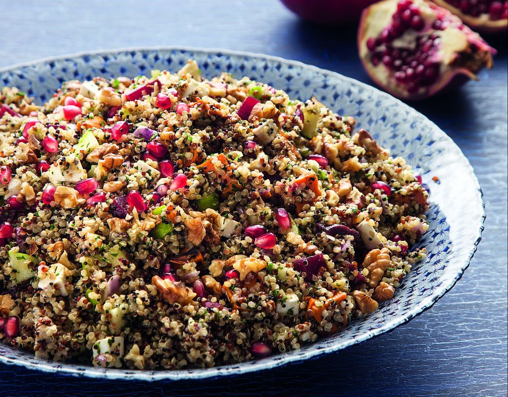 Σαλάτα με δίχρωμη κινόα