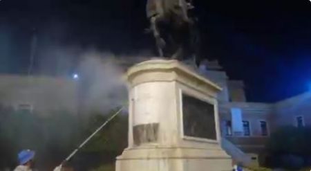 Αντιδράσεις για τον βανδαλισμό του αγάλματος του Θεόδωρου Κολοκοτρώνη