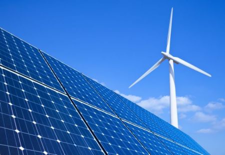 Κυρίαρχη η πράσινη ενέργεια με 95% στην ηλεκτροπαραγωγή το 2050