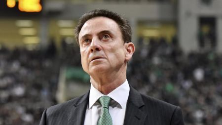 «Εγκώμια» Πιτίνο για Μπαρτελόνα και Μίροτιτς