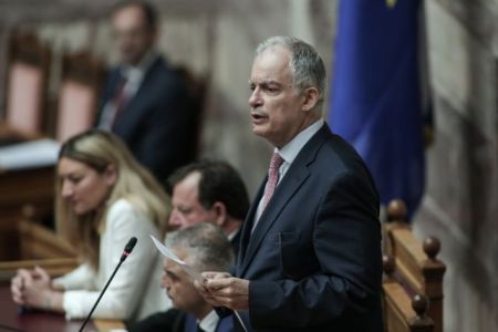 Κλιμακώνονται οι αντιδράσεις για το σχόλιο της Κασιμάτη – Επικοινωνία Τασούλα με Γεροβασίλη