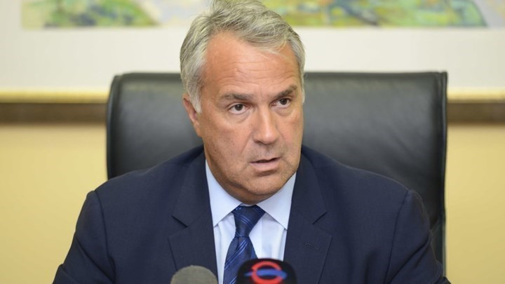 Βορίδης: Ενίσχυση 600.000 ευρώ για τη βελτίωση καταφυγίων αδέσποτων ζώων