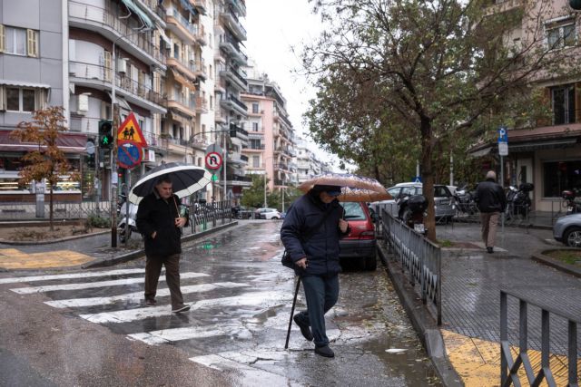 O «Ετεοκλής» φέρνει άστατο καιρό με βροχές, καταιγίδες και χιόνια