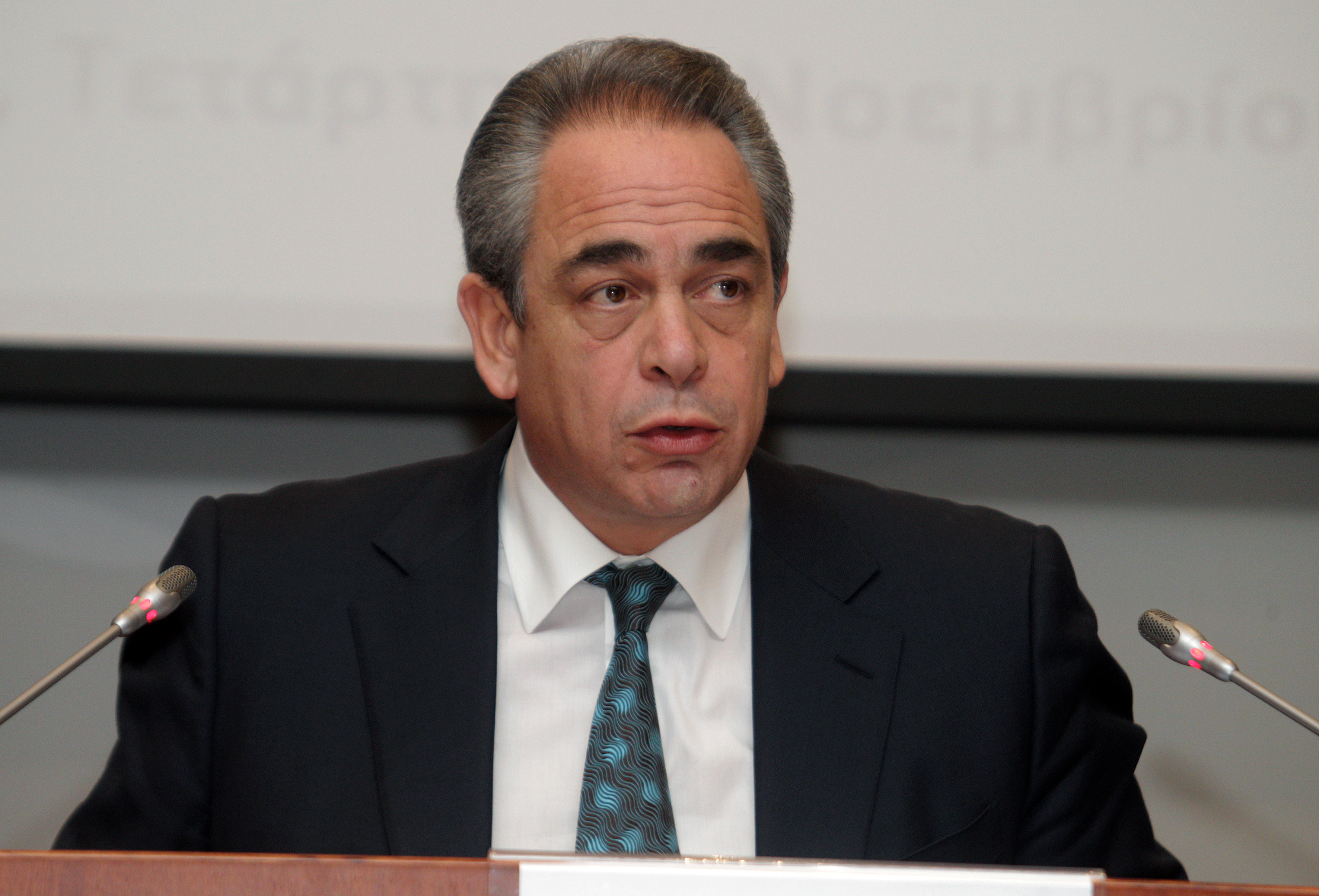 Μίχαλος: Διαπραγμάτευση για μείωση των πλεονασμάτων