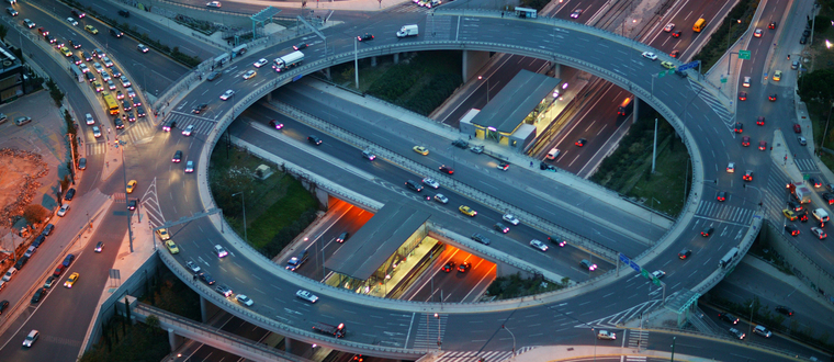 16χρονος έπεσε από γέφυρα στην Αττική Οδό