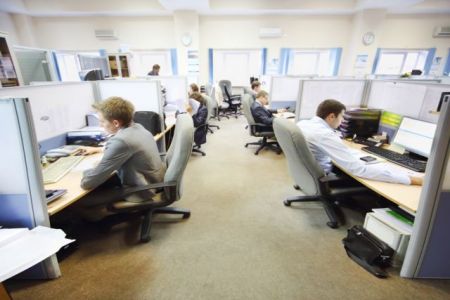 Ο Θεοδωρικάκος ανακοίνωσε 20.000 προσλήψεις στο Δημόσιο