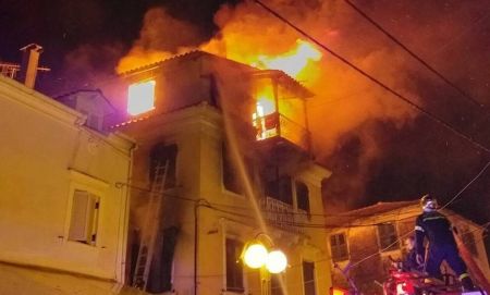 Κέρκυρα: Κρίσιμες ώρες για τους τραυματίες από τη φωτιά στο Μαντούκι