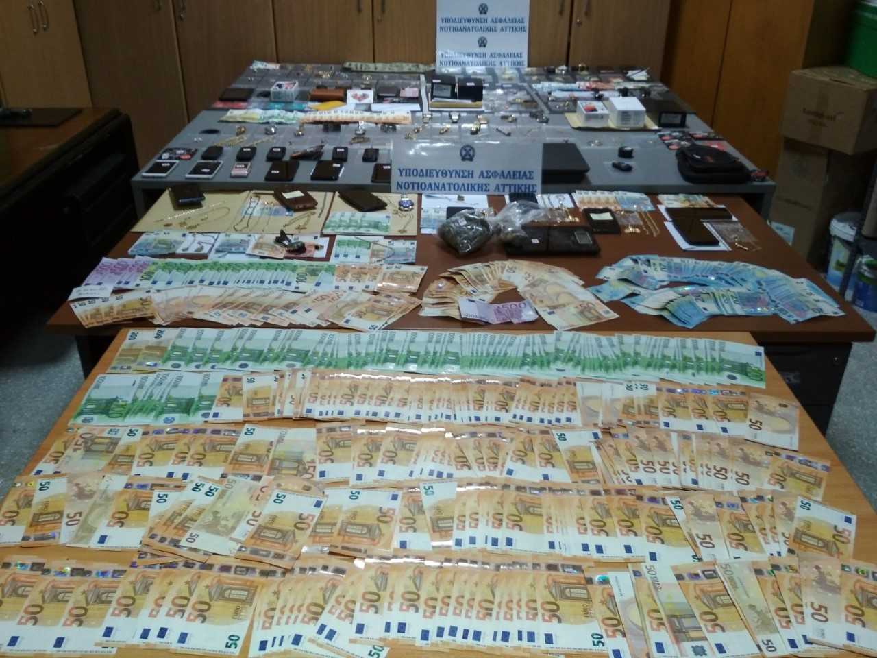 Εξαρθρώθηκε κύκλωμα που «ξάφριζε» ηλικιωμένους