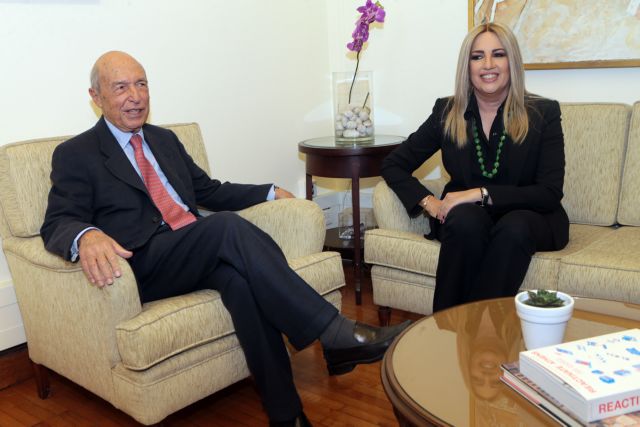 Ραντεβού Σημίτη – Γεννηματά με βάρος στα ελληνοτουρκικά