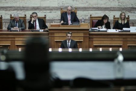 Προϋπολογισμός: Ανοιχτός ο δρόμος για νέες ελαφρύνσεις – Τι θα πει ο Κ. Μητσοτάκης