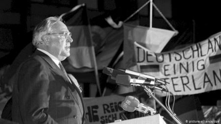 30 χρόνια από την ιστορική ομιλία Κολ στη Δρέσδη