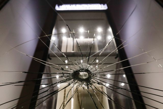 Θεσσαλονίκη: Μπαράζ επιθέσεων τη νύχτα – 29 προσαγωγές