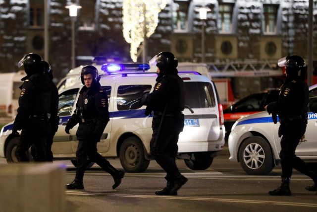 Μόσχα: Πυροβολισμοί κοντά στην Ομοσπονδιακή Υπηρεσία Ασφαλείας – Τουλάχιστον ένας νεκρός