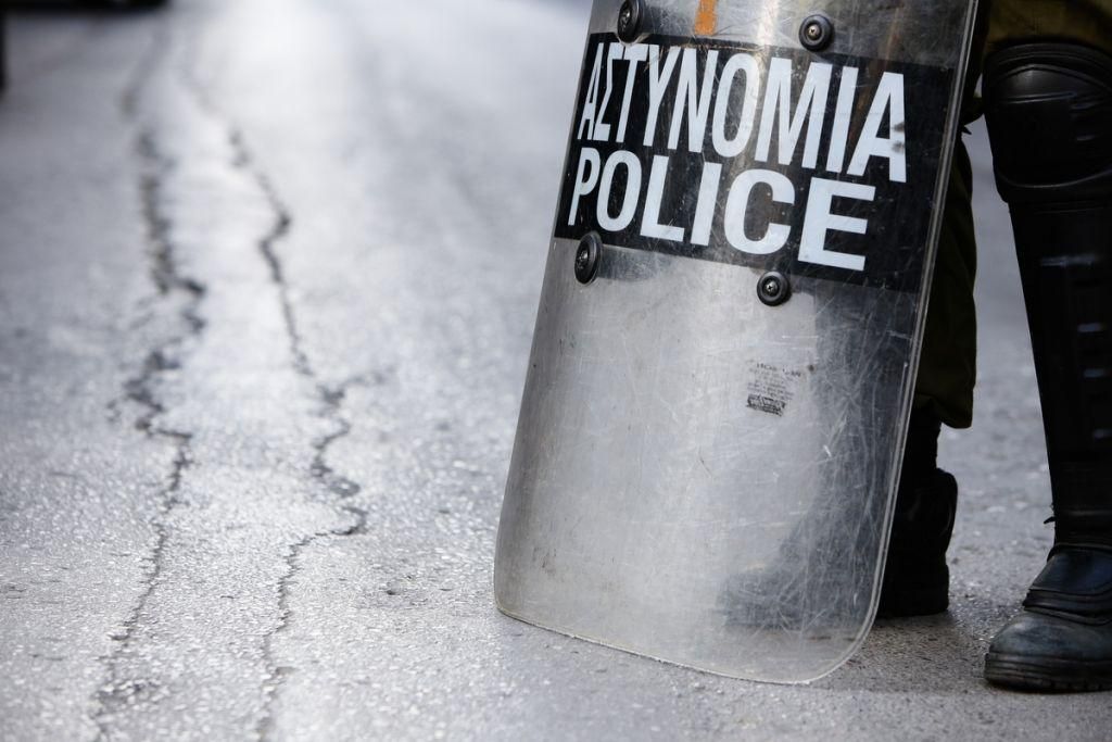 Επίθεση σε διμοιρία των ΜΑΤ στην ΑΣΟΕΕ