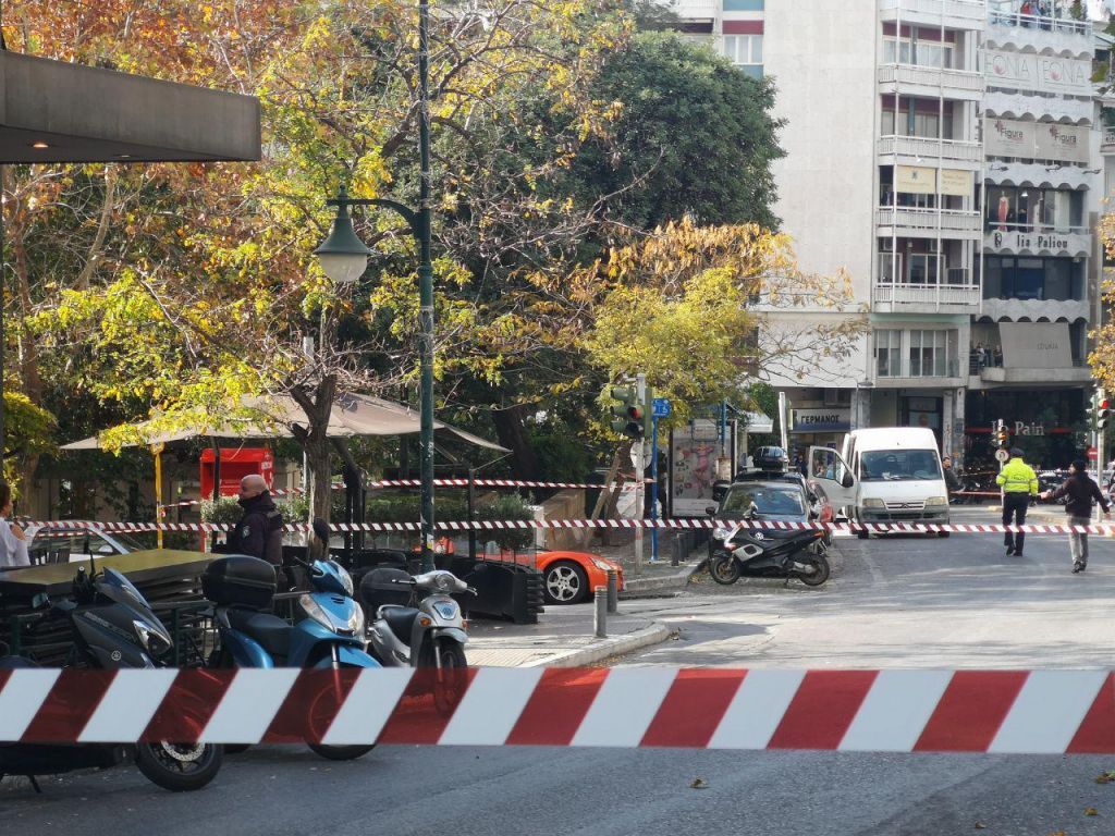 Λήξη συναγερμού στο Κολωνάκι – «Αθώα» η βαλίτσα