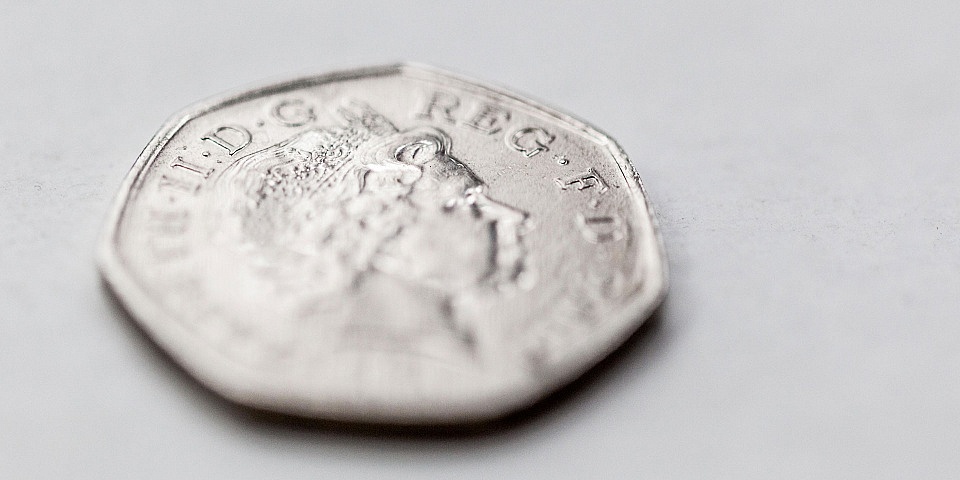 Βρετανία: Με ένα νέο κέρμα των 50 πενών θα γιορτάσουν το Brexit