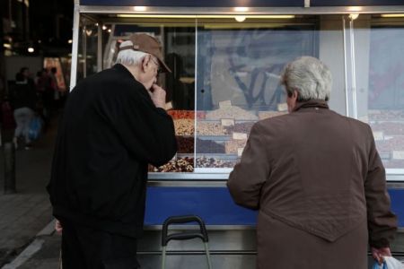 Αυξήσεις στις συντάξεις για όλους προανήγγειλε ο Βρούτσης