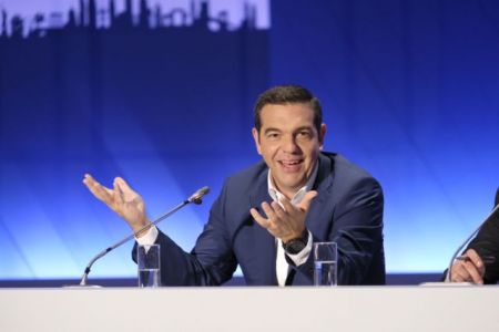 Τσίπρας:  «Κοροϊδία και απάτη το μέρισμα»