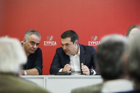 Τον Μάιο το συνέδριο του ΣΥΡΙΖΑ σε αναζήτηση πολιτικής ταυτότητας