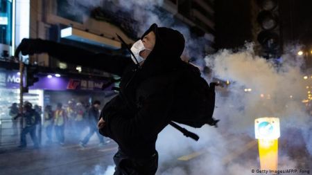 Ο (ταραγμένος) κόσμος τα Χριστούγεννα