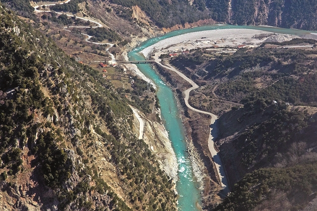 Οικολογικό έγκλημα η εγκατάλειψη των έργων του Αχελώου