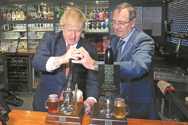 Τι «τρομάζει» τους βρετανούς επιχειρηματίες εν όψει Brexit