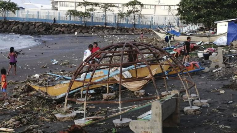 Τυφώνας Φανφόν: Στους 28 οι νεκροί στος Φιλιππίνες
