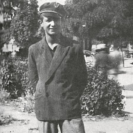 Κώστας Βίρβος: Η βιογραφία ενός θρύλου