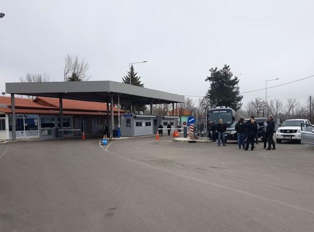 Έβρος : Μποτιλιάρισμα για μια επίσκεψη στην Τουρκία