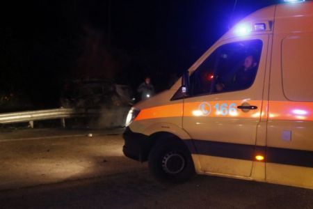 Τραγικό τροχαίο στην Κορίνθου – Πατρών: Φορτηγό καρφώθηκε σε ΙΧ