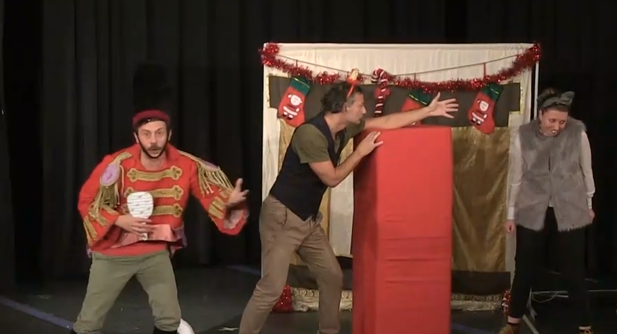 Πειραιάς: Την παράσταση «Ο Καρυοθραύστης» απόλαυσαν μικροί και μεγάλοι