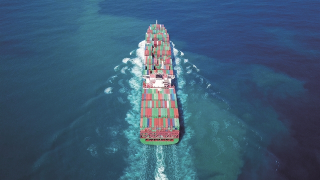 Πρόσω ολοταχώς στη νέα δεκαετία