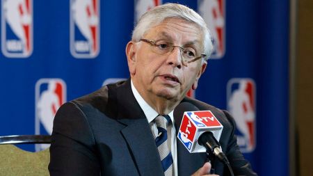 Έφυγε από τη ζωή ο πρώην κομισάριος του NBA, Ντέιβιντ Στερν