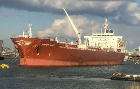 Καμερούν: Ωρες αγωνίας για τους όμηρους έλληνες ναυτικούς – Τι κατέγραψαν οι κάμερες του πλοίου