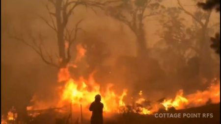 Αυστραλία: Εικόνες αποκάλυψης από τις φονικές πυρκαγιές