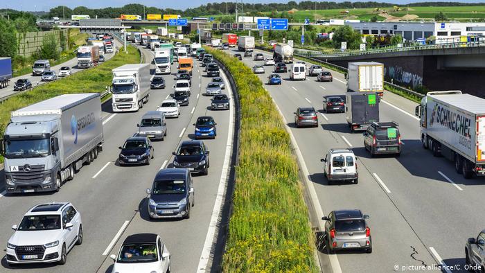 Από το Βέλγιο άρχισε η απαγόρευση κυκλοφορίας των παλαιών diesel στην ΕΕ | tovima.gr