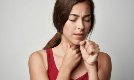 Λαρυγγίτιδα: Τα αίτια και τα σωστά βήματα αντιμετώπισης