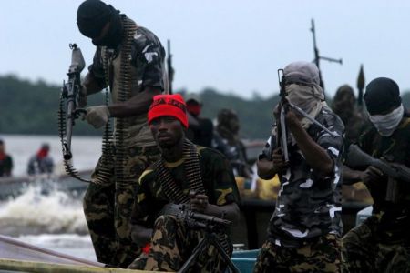 Επίθεση πειρατών στη Νιγηρία – 4 νεκροί και 3 απαχθέντες