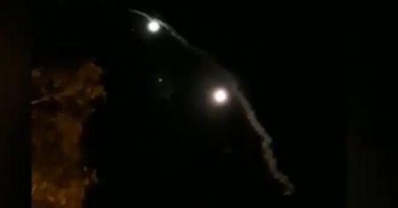 Οταν το Ιράν «χτυπά» τις αμερικανικές βάσεις στο Ιράκ (Βίντεο)