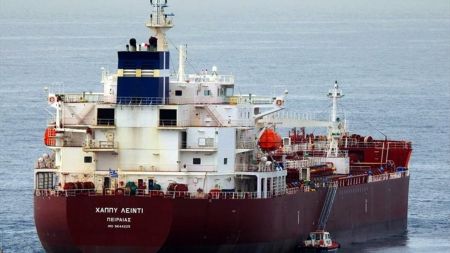 Στην Ελλάδα ο ναυτικός που τραυματίστηκε από τους πειρατές στο Καμερούν