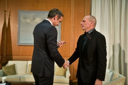 Βαρουφάκης: Λάθος η συνάντηση με τον Τραμπ – Απεμπλοκή από Ισραήλ και Αίγυπτο