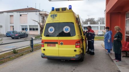 Νεκρός από σύγκρουση νταλίκας με λεωφορείο ΚΤΕΛ