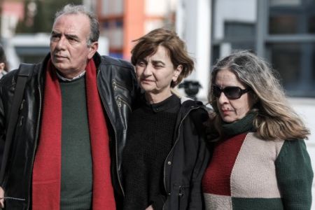 Σπαρακτικές οι καταθέσεις των γονιών Τοπαλούδη – Στο νοσοκομείο η μητέρα της