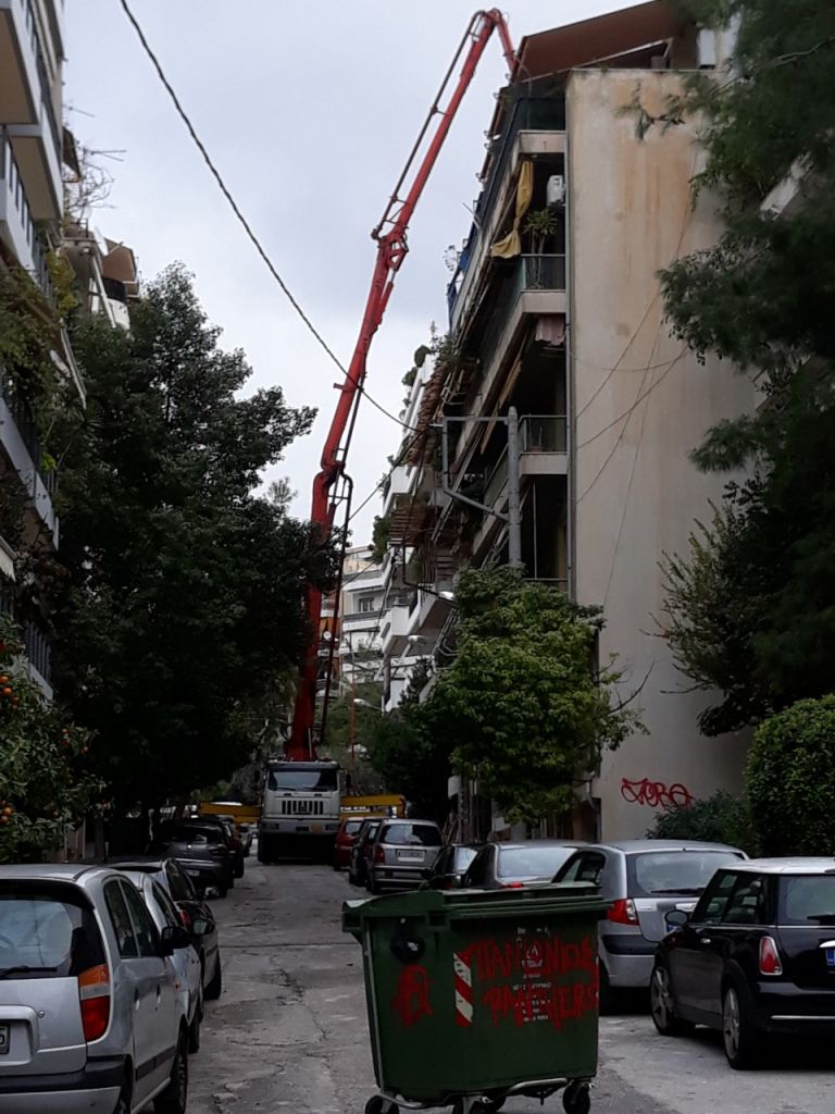 Θριαμβευτική επιστροφή της οικοδομικής θηριωδίας