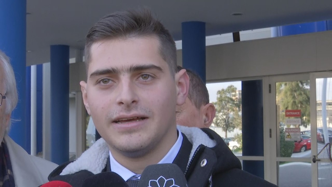 Συνάντηση Γ.Πλακιωτάκη με τον έλληνα ναυτικό που είχε πέσει θύμα απαγωγής από πειρατές