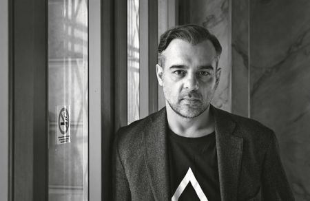 «Επαρση και αλαζονεία είναι κόκκινο πανί για εμένα»