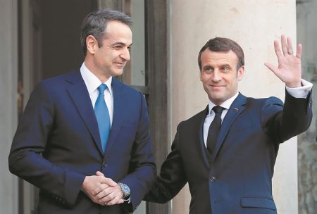 Στήριξη από τον Μακρόν για ασφάλεια στη Μεσόγειο