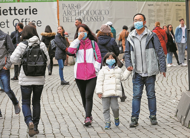 Ο κορωνοϊός καλπάζει, ο ΠΟΥ προειδοποιεί