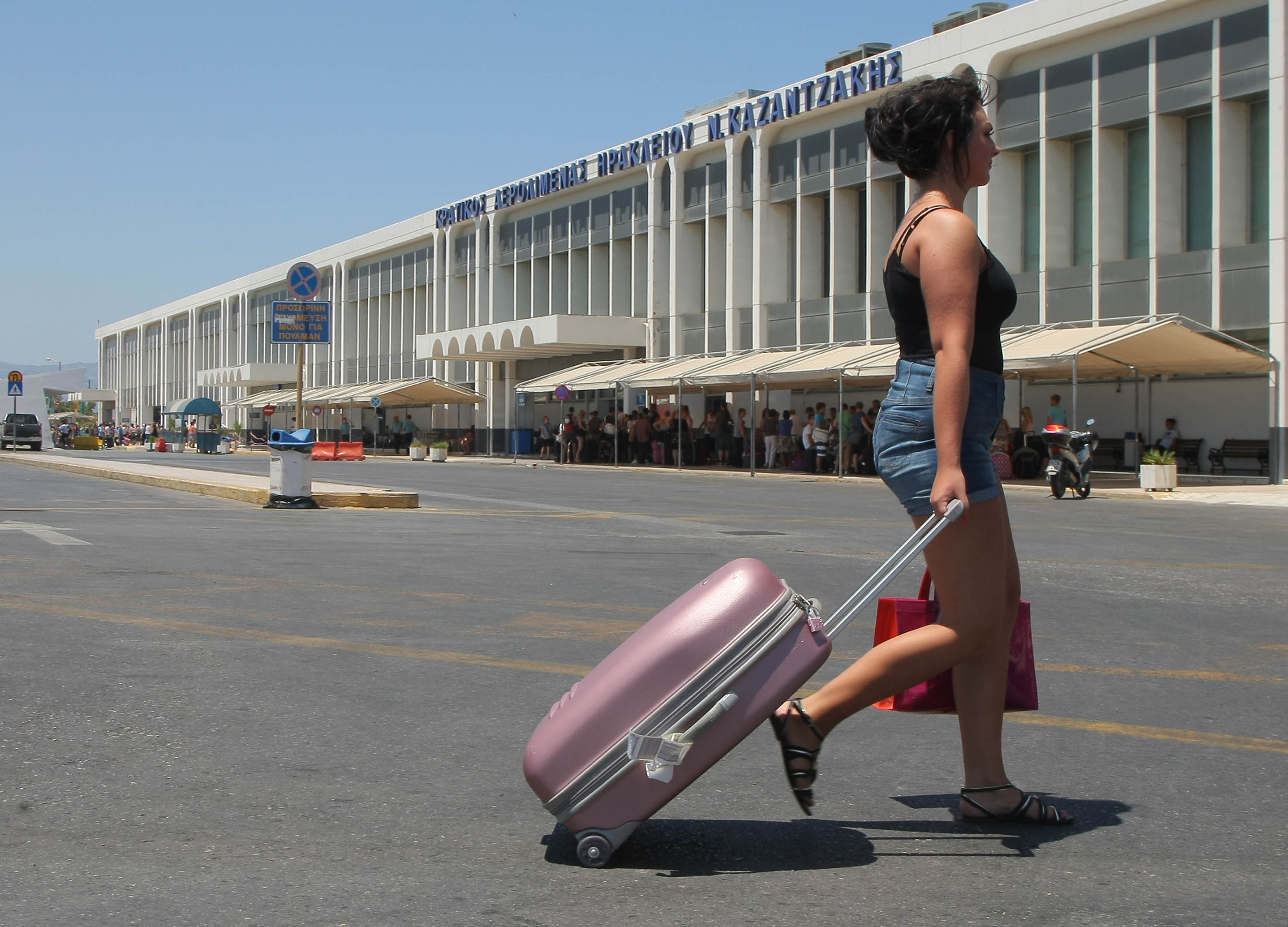 ΕΤΕπ: 180 εκατ. για το νέο αεροδρόμιο Ηρακλείου