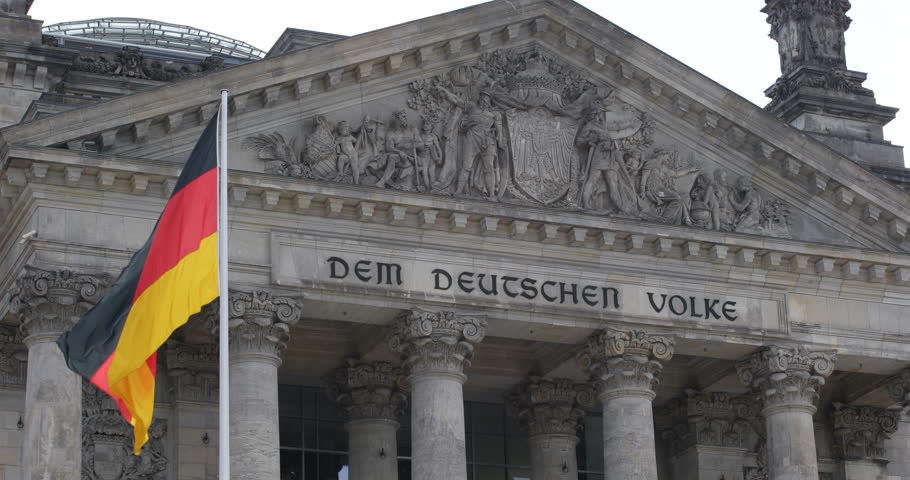 Γερμανία: Το ΥΠΕΞ υιοθετεί την γνωμοδότηση της Βουλής περί μη νόμιμης συμφωνίας Ερντογάν – Σάρατζ